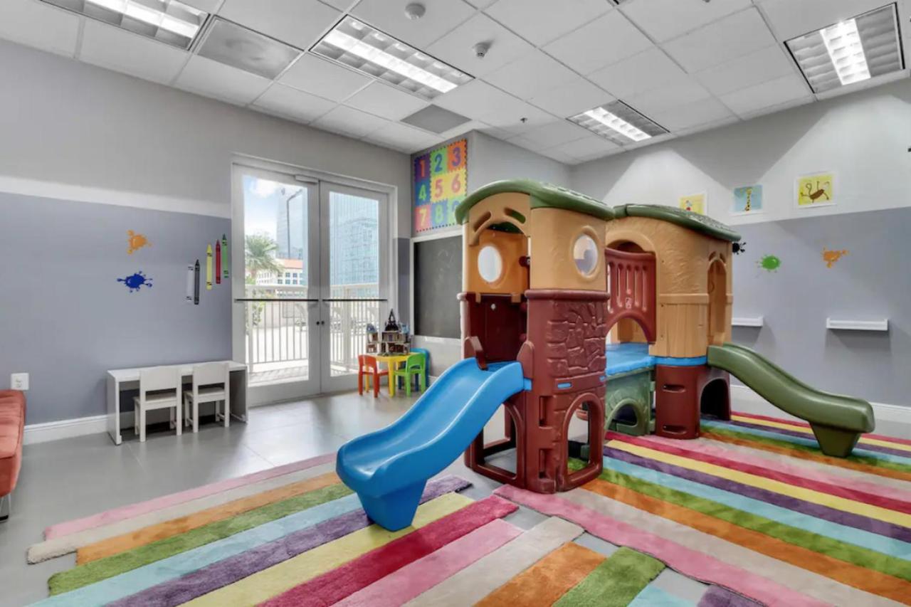 Appartamento Modern 1 Bed In The Heart Of Brickell With Free Parking Miami Esterno foto