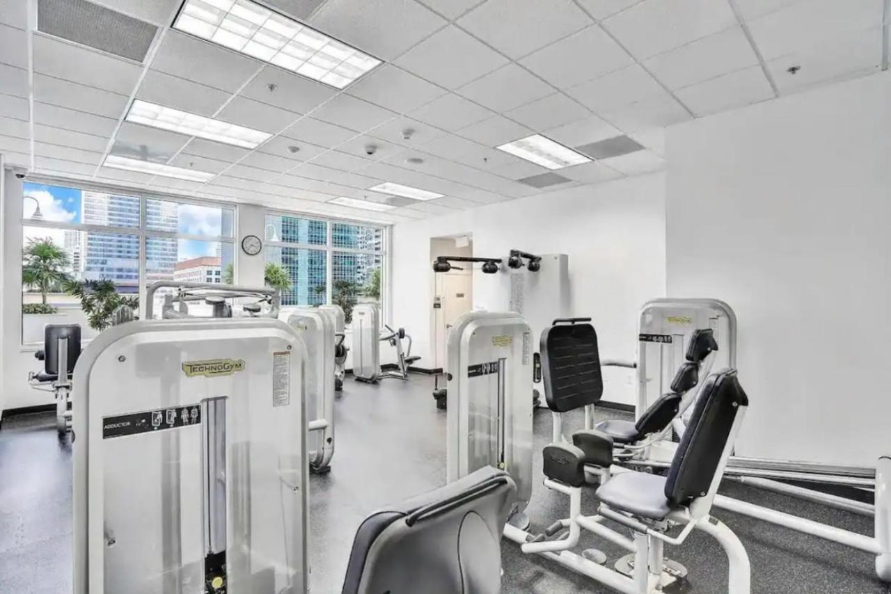 Appartamento Modern 1 Bed In The Heart Of Brickell With Free Parking Miami Esterno foto