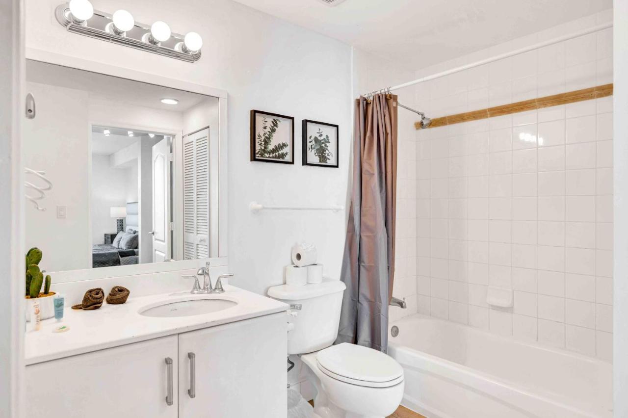 Appartamento Modern 1 Bed In The Heart Of Brickell With Free Parking Miami Esterno foto
