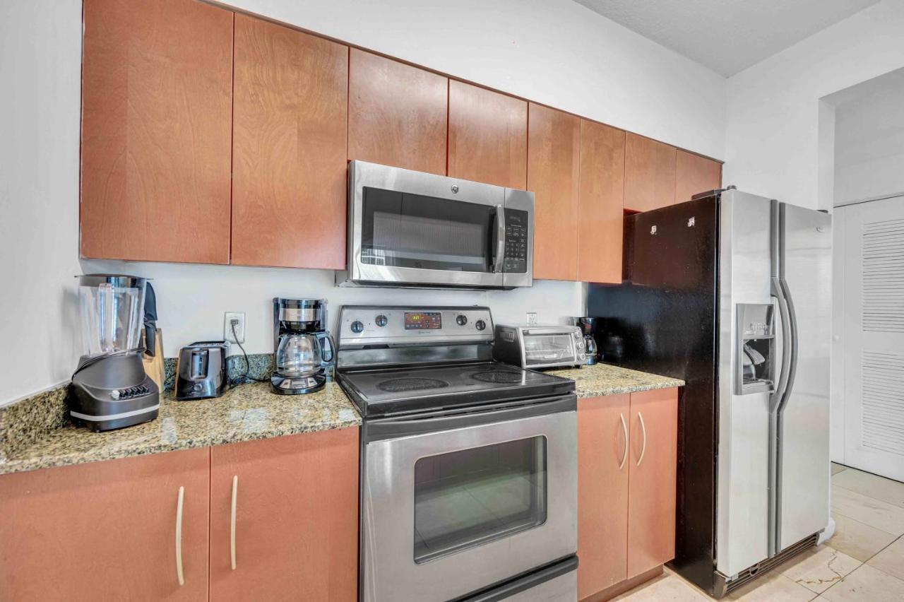 Appartamento Modern 1 Bed In The Heart Of Brickell With Free Parking Miami Esterno foto